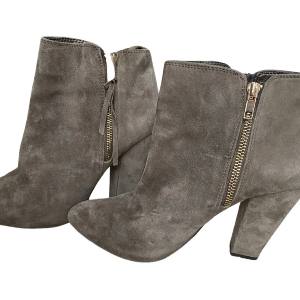 Steve Madden water resistant heeled booties